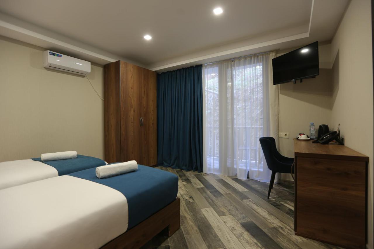 Borjomi Underwood Hotel Exterior photo