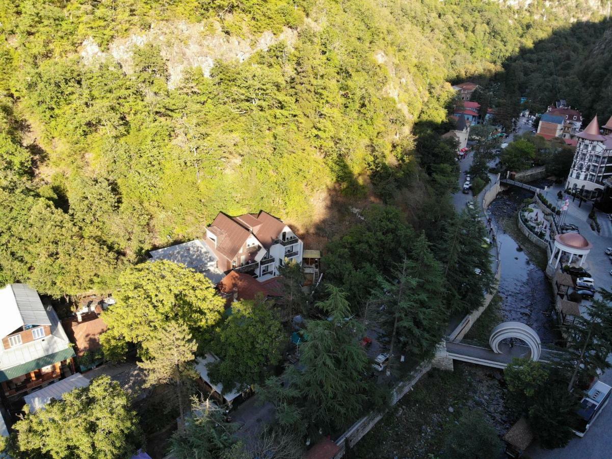 Borjomi Underwood Hotel Exterior photo